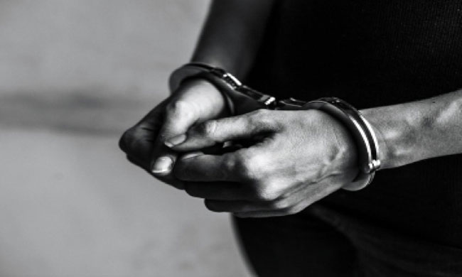 Retired Accountant Cheated On Pretext Of Meeting Girls!