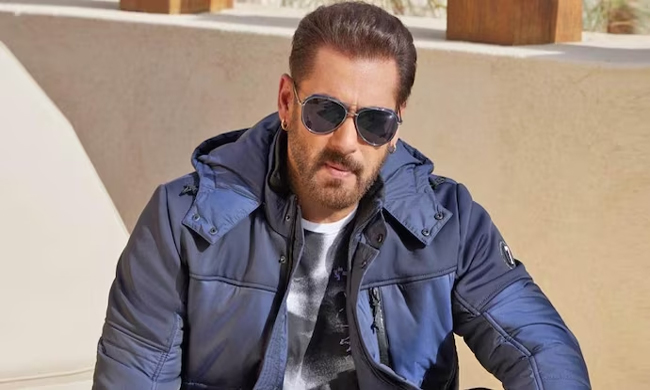 Star Hero Receives Another Threat!