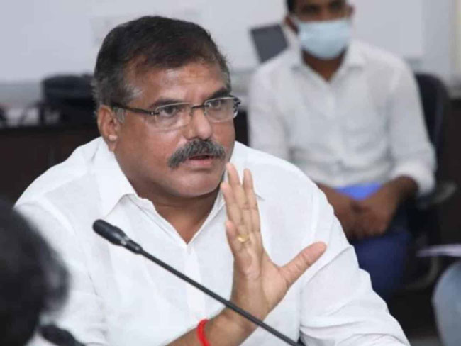Botsa Hits Back At Amit Shahs Attack On YCP!