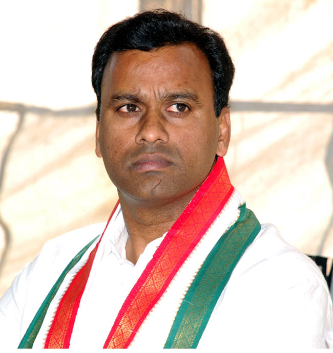 Komatireddy All Set For Ghar Waapsi?