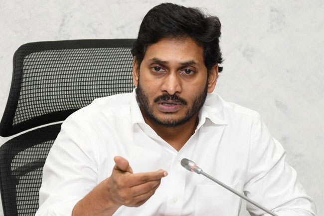 Amid Early Polls Buzz, Jagan Meets I-PAC Team!
