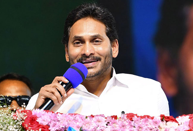 Jagan In Plans To Take Sensational Decision?