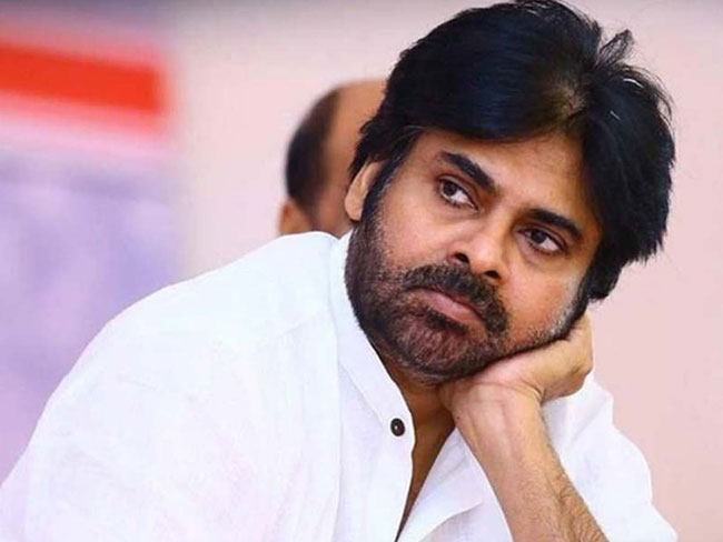 Pawan Kalyan In Big Confusion?