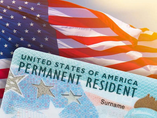 US: Green Card Holders Can Now Apply For Police Jobs!
